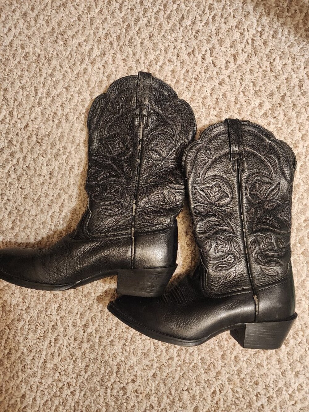 Ariat Women's Black Leather Heritage Cowboy Boots Size 6.5 M